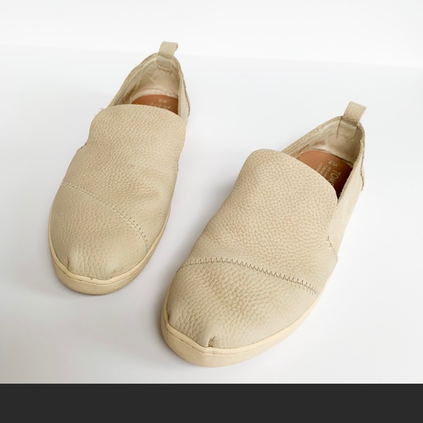 Toms Alpargata In Beige In Great Shape!